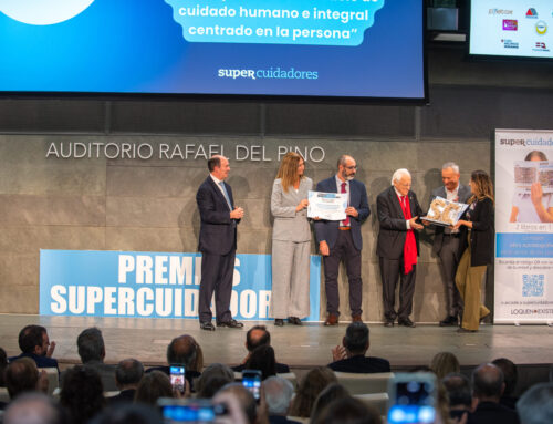 Gesad entrega el premio al compromiso sociosanitario a Mensajerosad en...